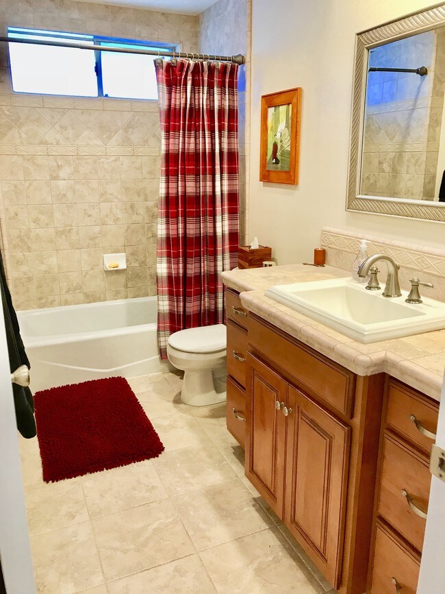 Foto del edificio - 282 Green Moor Pl