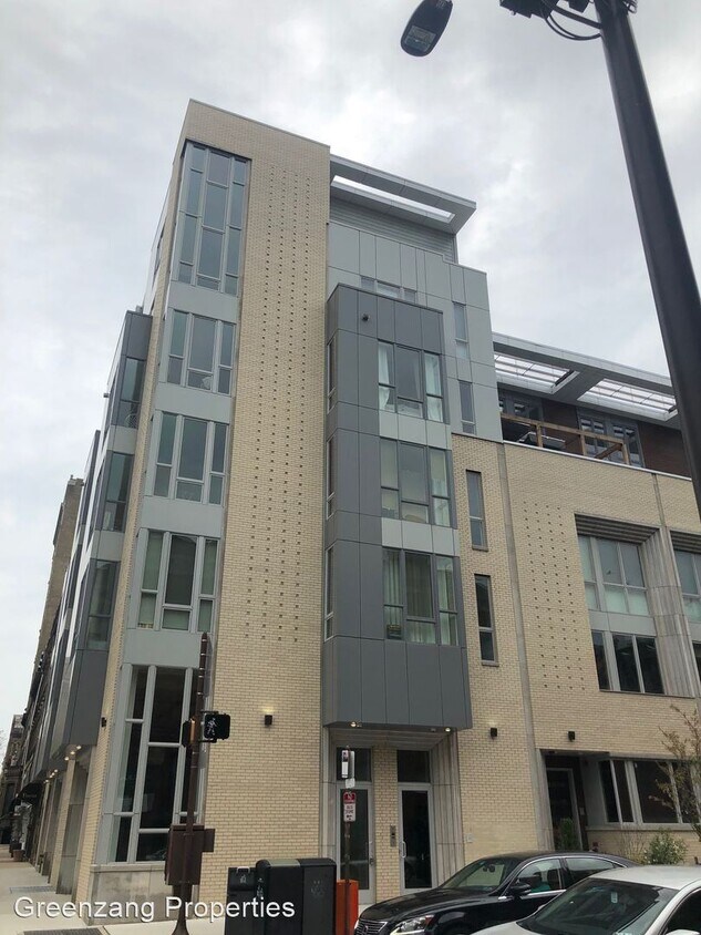 Primary Photo - 201 S 22nd St