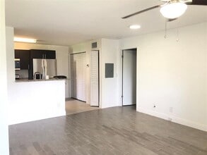 Building Photo - 3959 NW 87th Ave