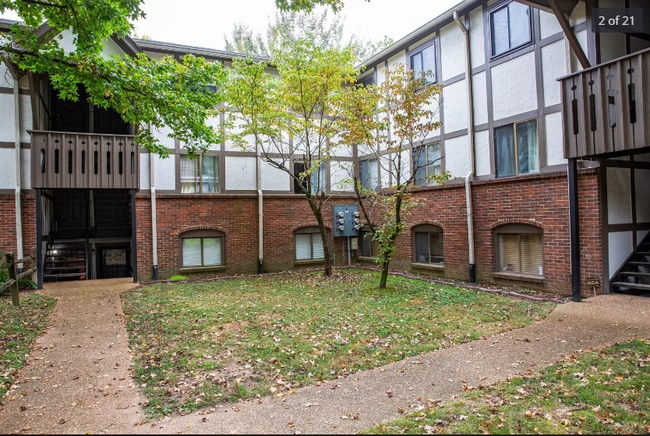 Building Photo - 5326 Edmondson Pike