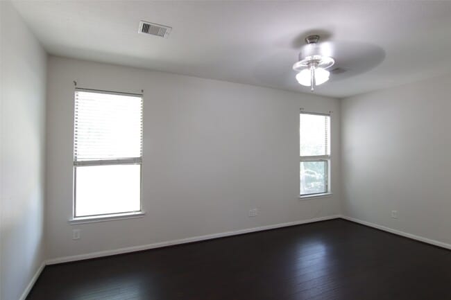 Building Photo - 9431 Black Tooth Way