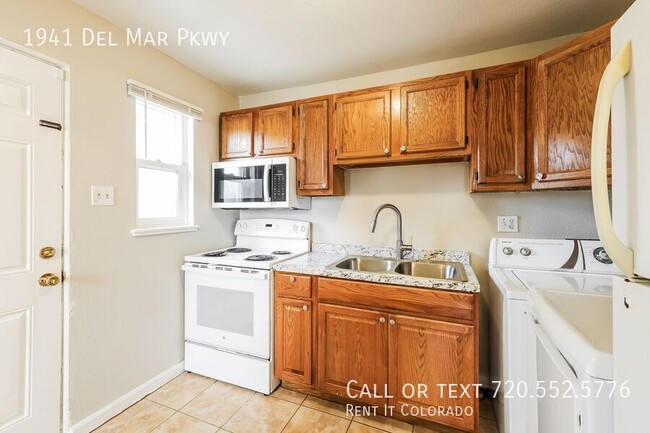 Photo - 1941 Del Mar Pkwy Apartment