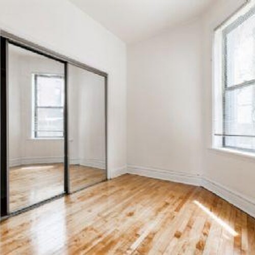 Foto del edificio - 1527 N Western Ave