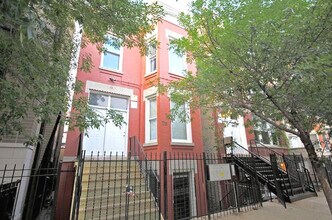 Building Photo - 1718 W Pierce Ave