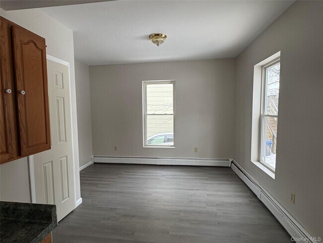 Foto del edificio - 56 Wisner Ave