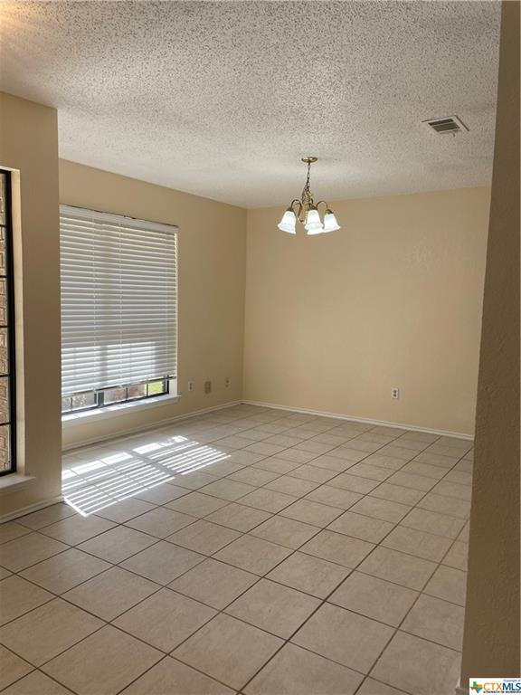 Foto del edificio - 506 Hayloft Cir