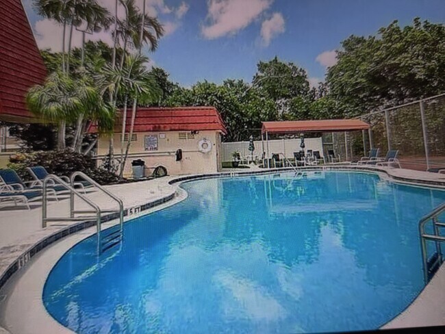 Foto del edificio - 22605 SW 66th Ave