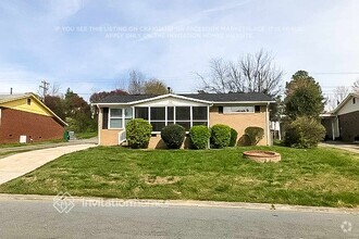 Building Photo - 2418 Senior Dr