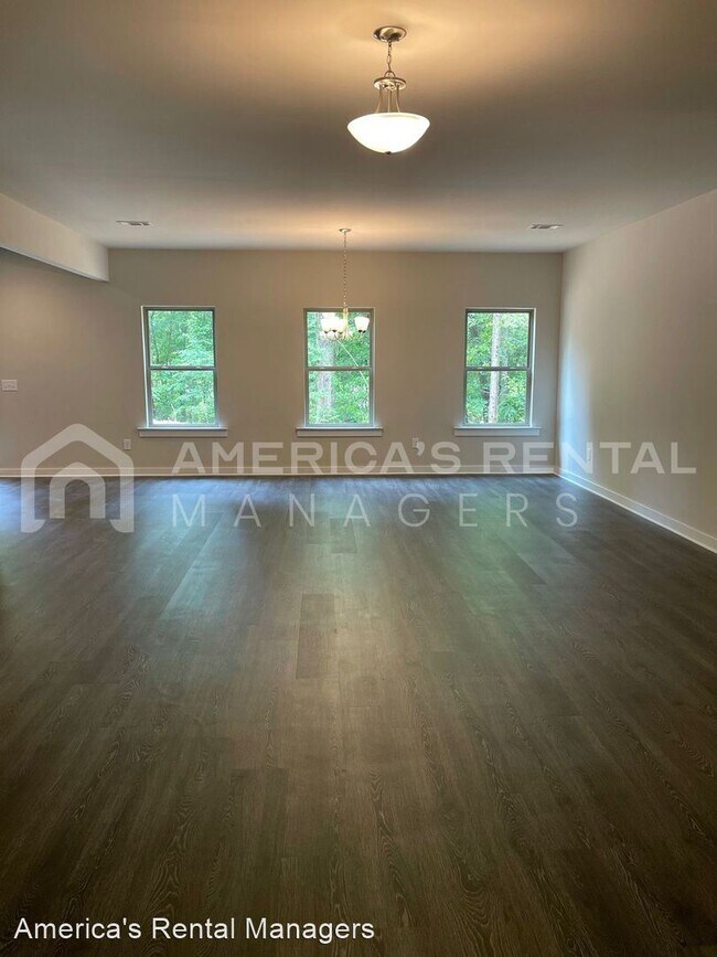 Foto del edificio - 3 br, 2 bath House - 11002 Woodland Drive