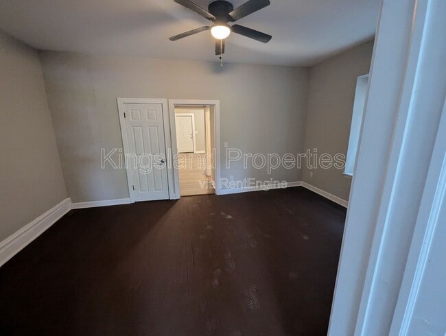 Building Photo - 4578 Evans Ave