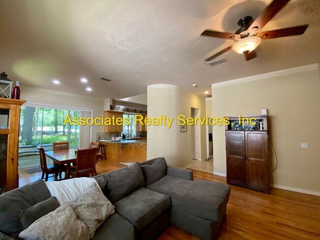 Building Photo - 3 Bed/2 Bath, On the Golf Course in Haile ...