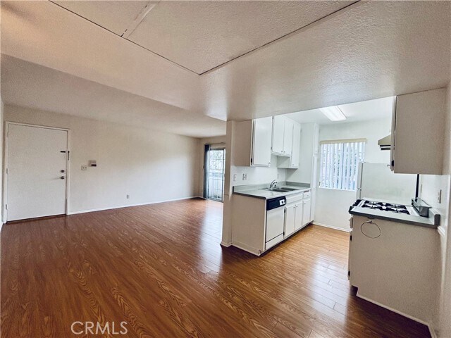 Foto del edificio - 3632 Dunn Dr