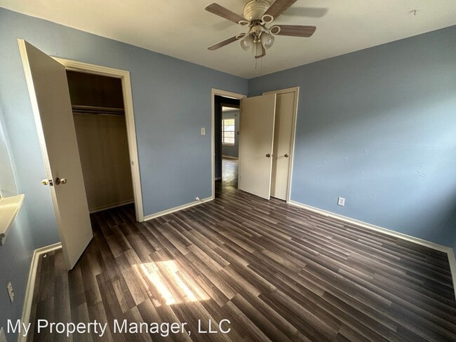 Building Photo - 3 br, 1 bath House - 2735 Parkridge Street