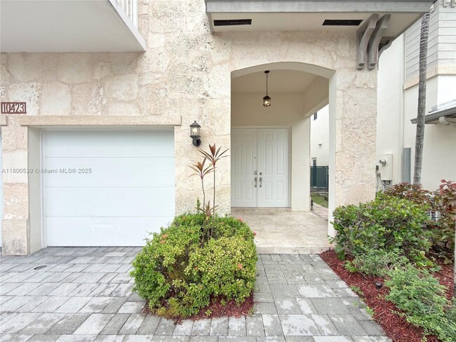 Foto del edificio - 10423 NW 70th Ln