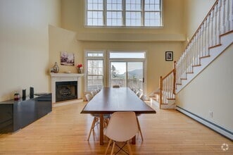 Building Photo - 15 Beechwoods Rd