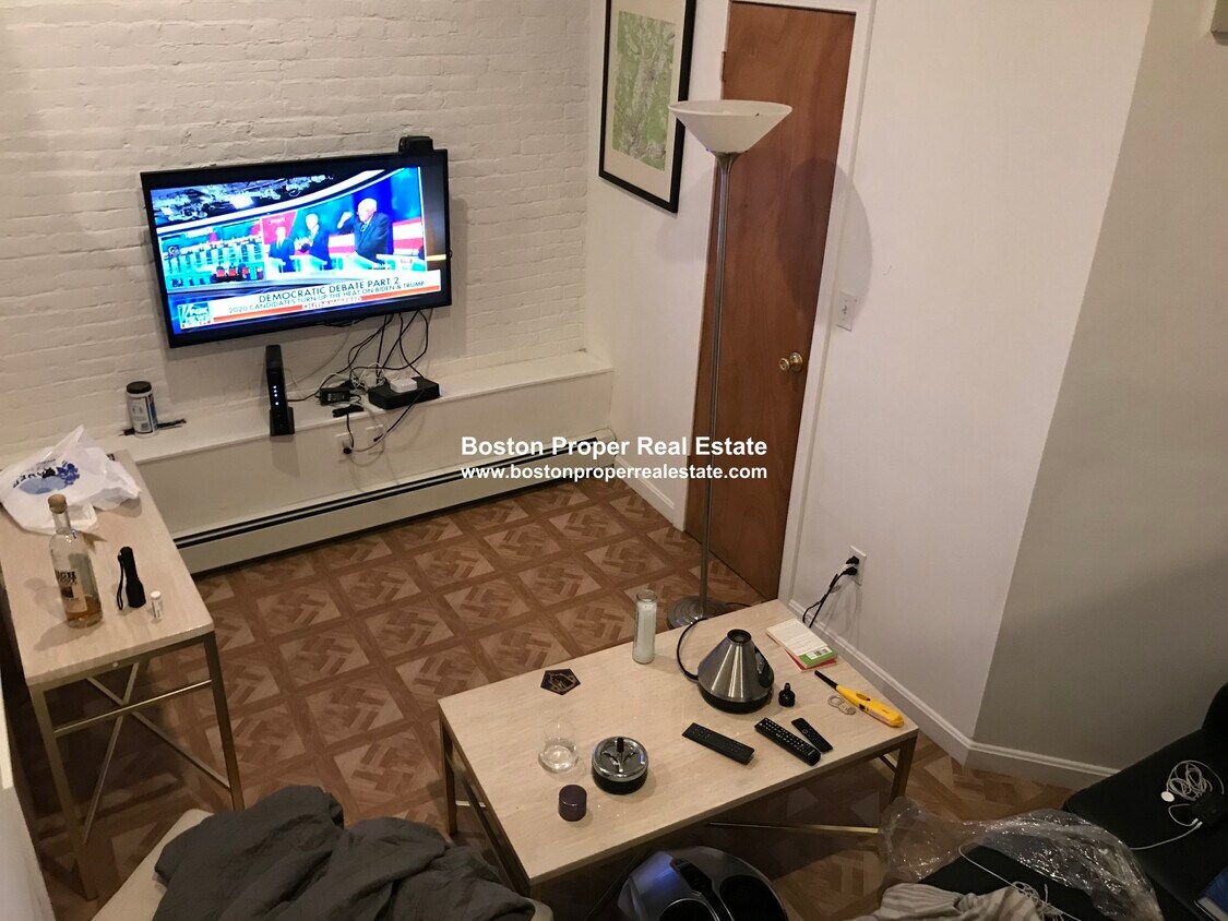 Foto del edificio - 290 Newbury St