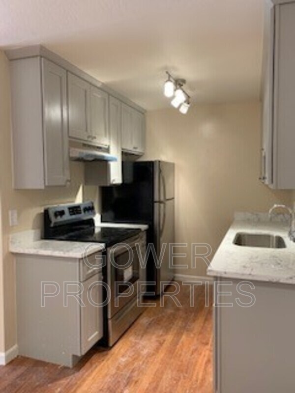Foto del edificio - 5334 Monterey Rd