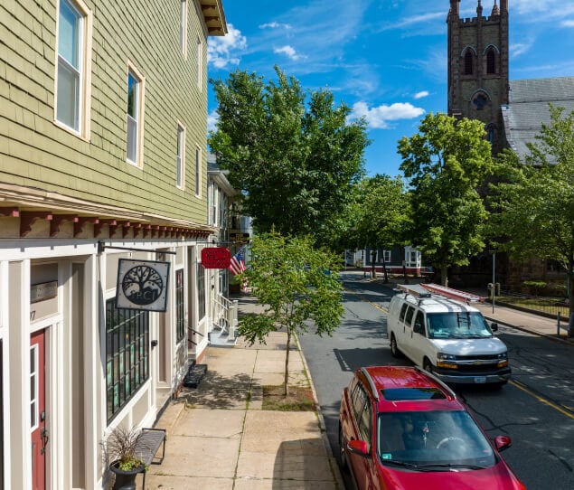 Is Fox Point a Good Place To Live in Providence? Neighborhood Guide