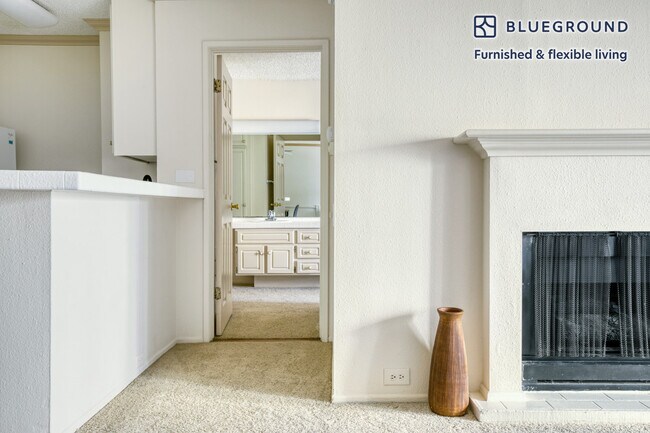 Foto del edificio - 4033 Vía Marina