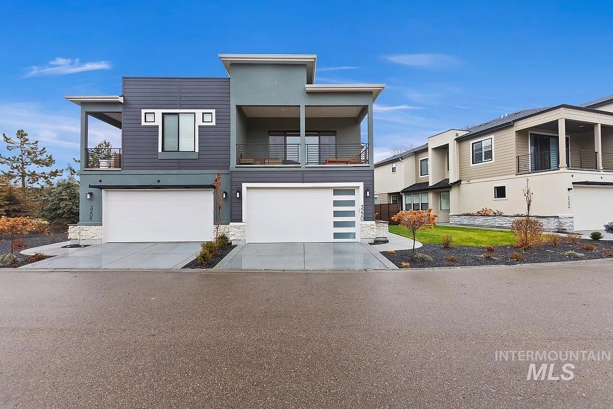Foto principal - 3220 S Sedgebrook Ln