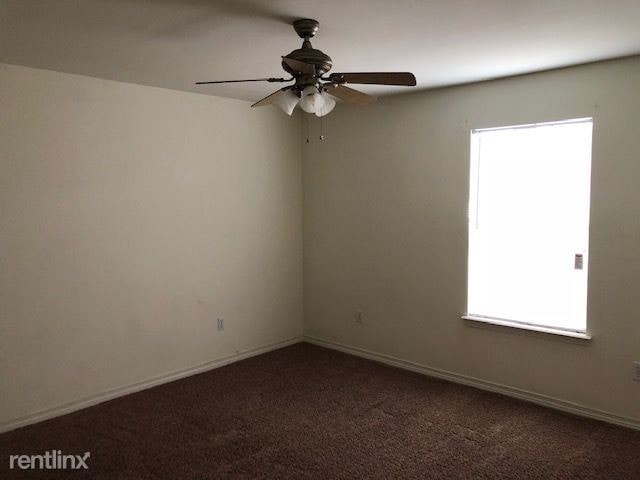 Building Photo - 1 br, 1 bath Apartment - 1207 22nd St Apt 3
