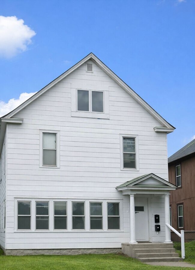 Foto del edificio - 1303-HEN