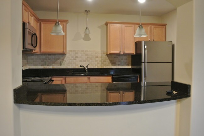 Kitchen - 406 8th E St