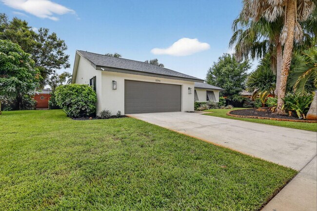 Foto del edificio - 11294 Pine Valley Dr