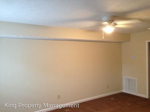 Foto del edificio - 120 Pine Ln
