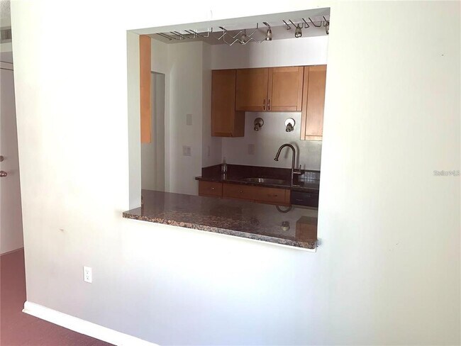Foto del edificio - 525 Conway Rd