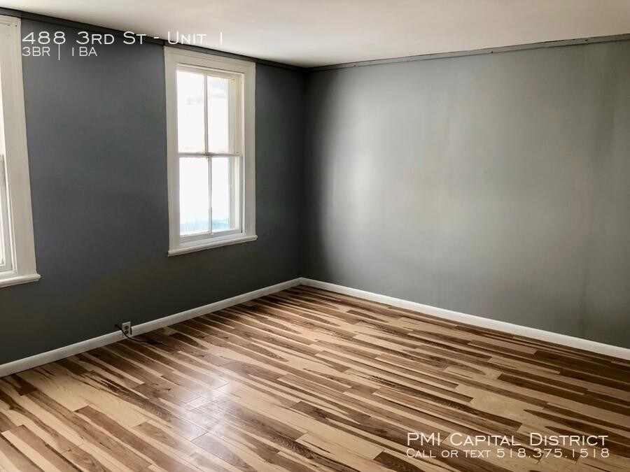 Primary Photo - 3 bedroom in Albany NY 12206