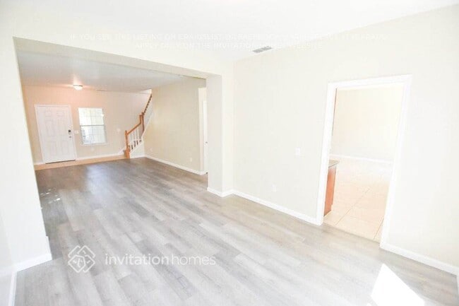 Building Photo - 9243 Palmerson Dr