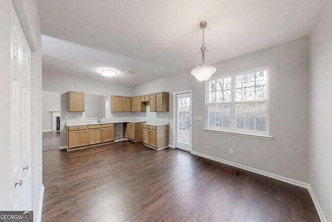 Building Photo - 5355 Willow Park Blvd