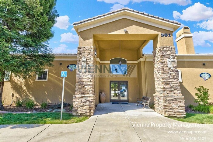 Primary Photo - 501 Gibson Dr