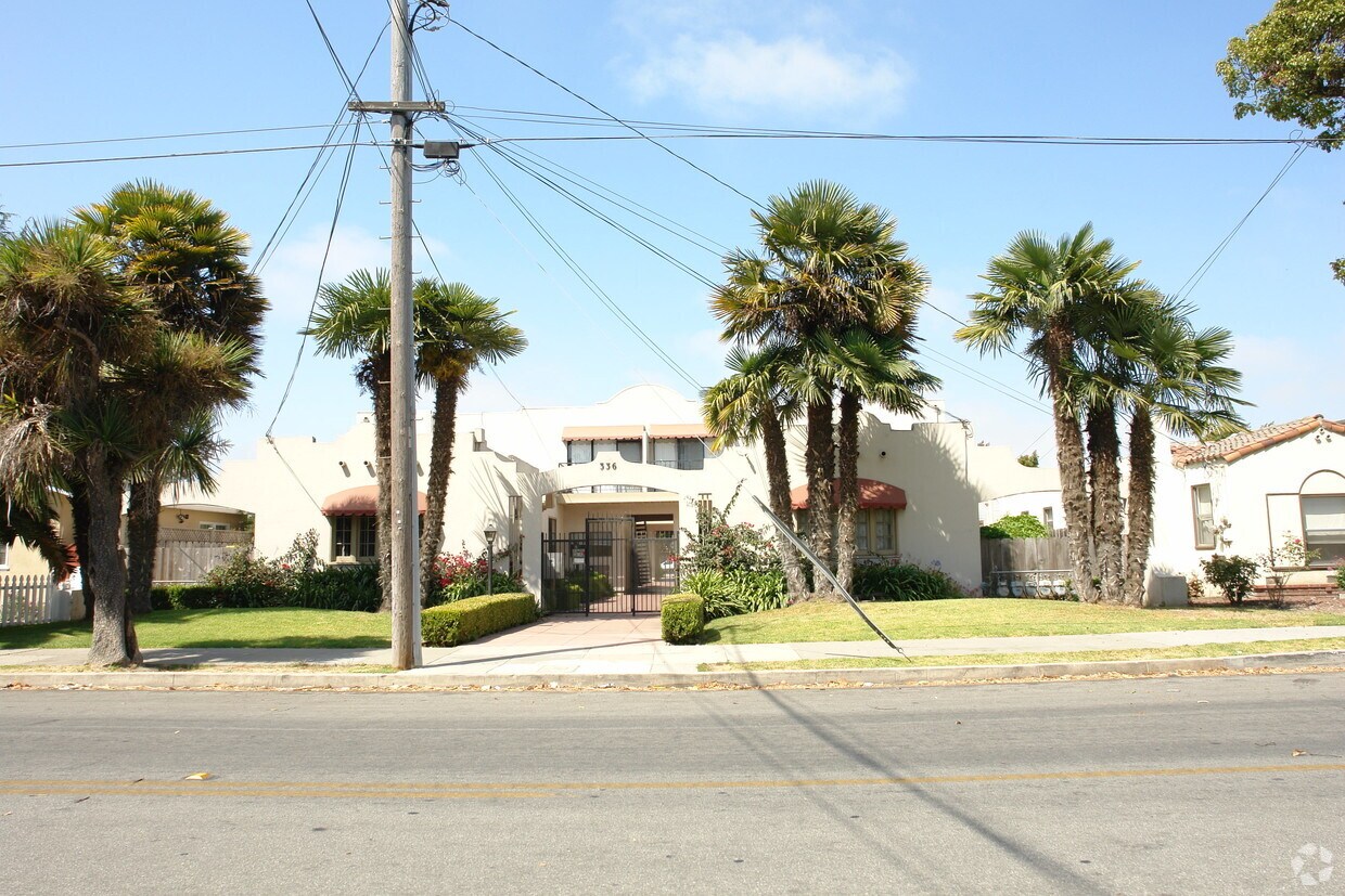 Primary Photo - 336 Central Ave