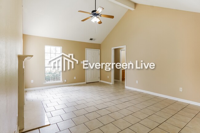 Foto del edificio - 120 Carrington Ln