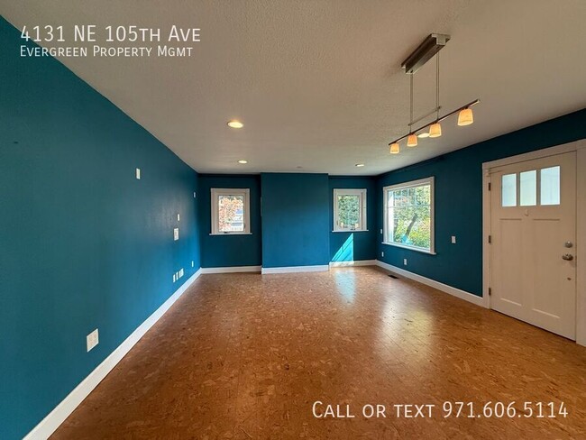 Building Photo - 4131 NE 105th Ave