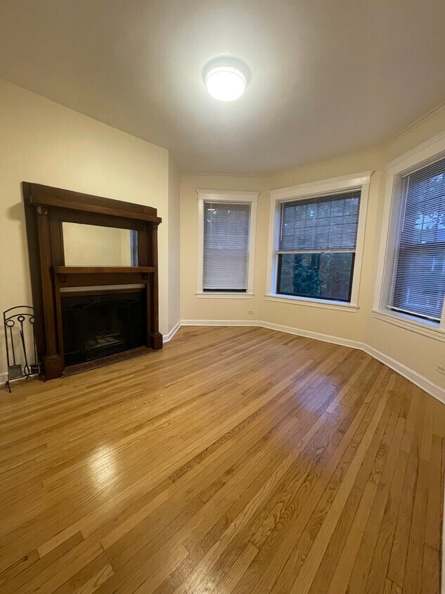 Foto principal - 5120 N Kenmore Ave