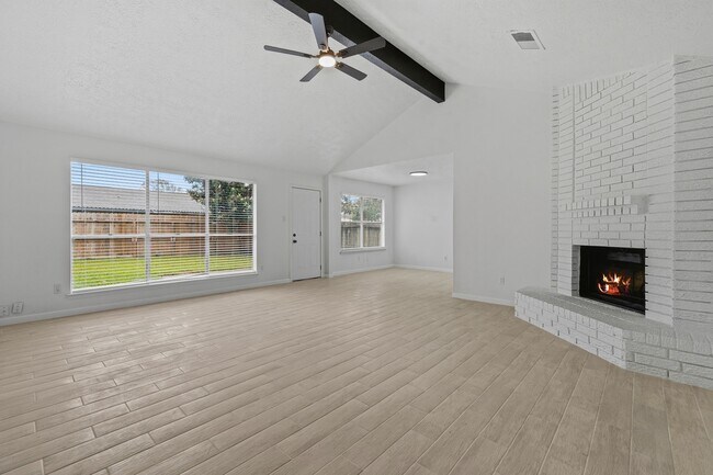 Foto del edificio - 7618 Breda Dr