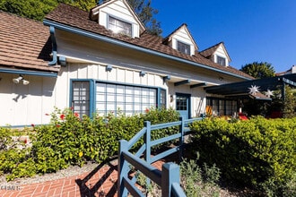 Building Photo - 4053 Cromwell Ave