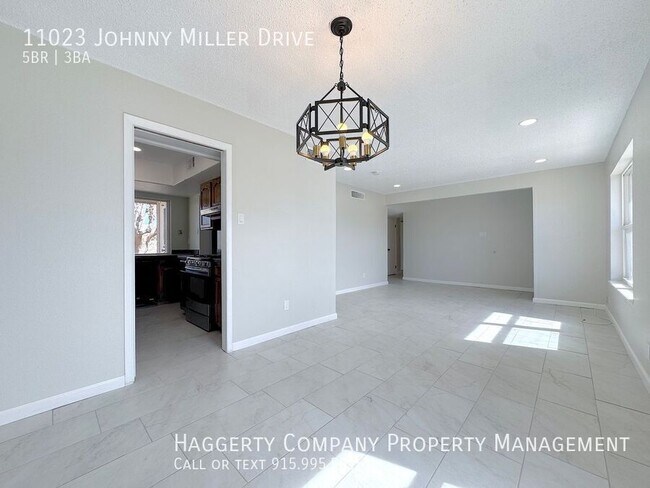 Foto del edificio - 11023 Johnny Miller Dr