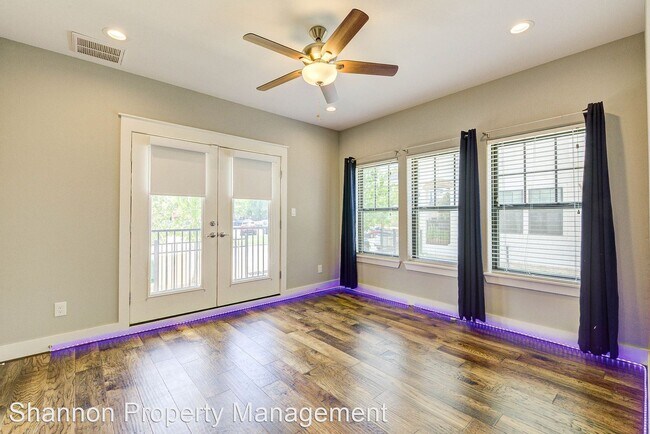 Foto del edificio - 3 br, 3.5 bath House - 1245 W 23rd Street