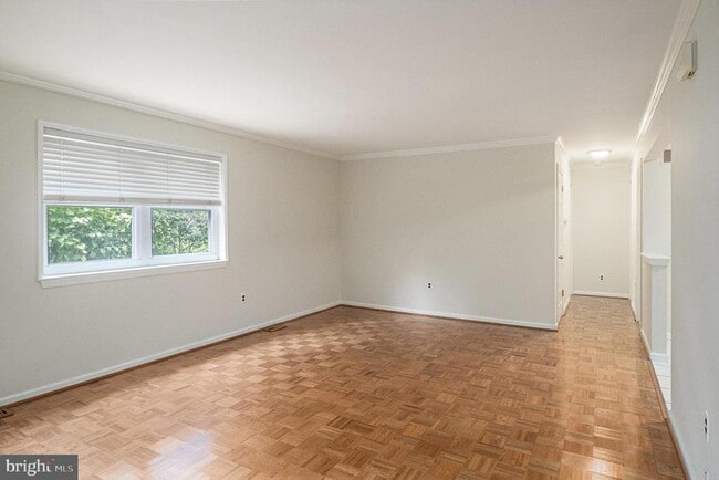 Building Photo - 805 Wyndmoor Ave