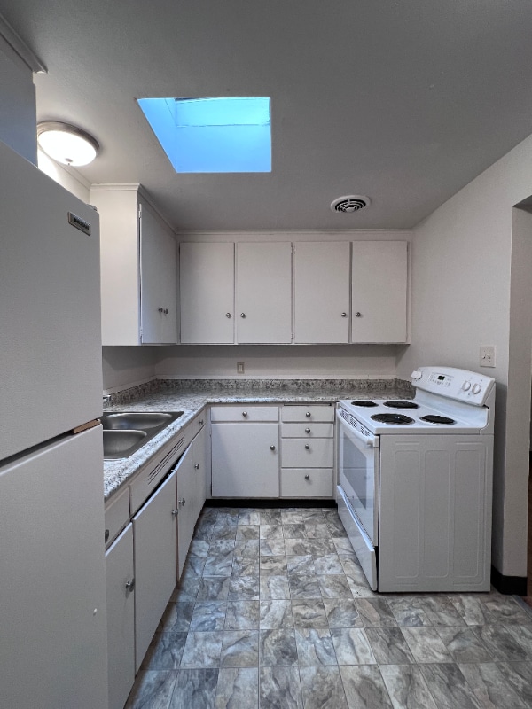 Primary Photo - 14346 32nd Ave NE