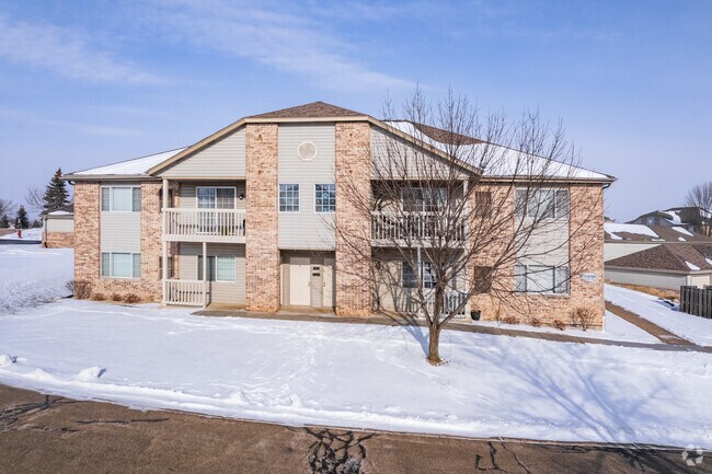 Foto del edificio - Lake Ridge Condominium