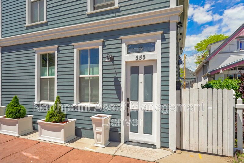 Foto principal - 353 Fox St