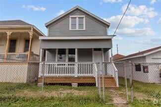 Building Photo - 3312 Sealy Ave