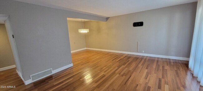 Building Photo - 419 Wigwam Blvd