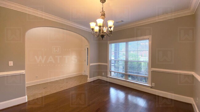 Foto del edificio - Beautiful 4 Bed 3.5 Bath with Large Yard - next to Mt. Laurel at Shoal Creek