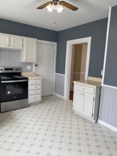 Foto del edificio - 1147 Oakhill Ave